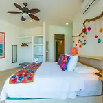Casa Cielo 2 Bedroom Oceanfront Villa